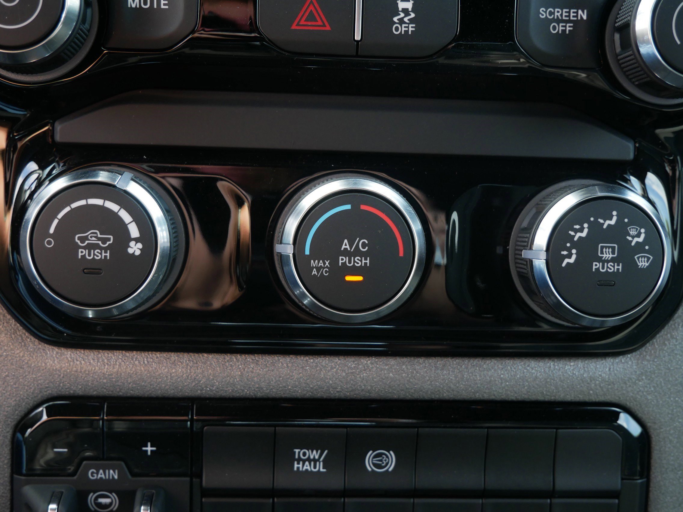 New 2026 RAM 3500 Tradesman image 18