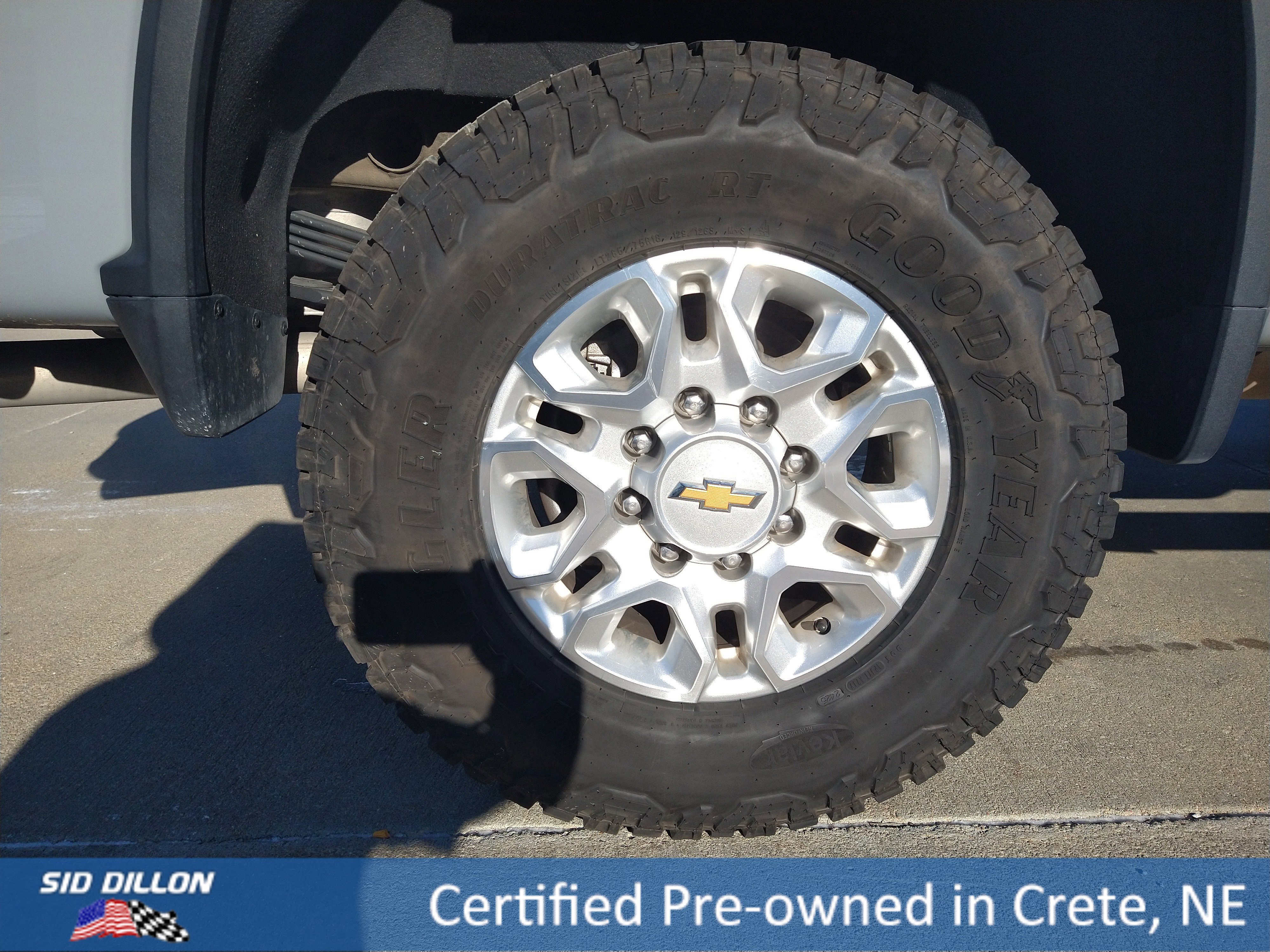 Used 2024 Chevrolet Silverado 2500 LT image 11