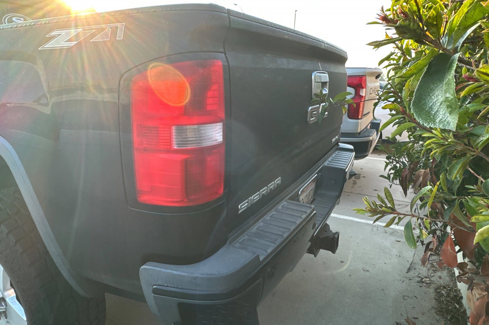 Used 2015 GMC Sierra 2500 Denali w/ Duramax Plus Package image 4