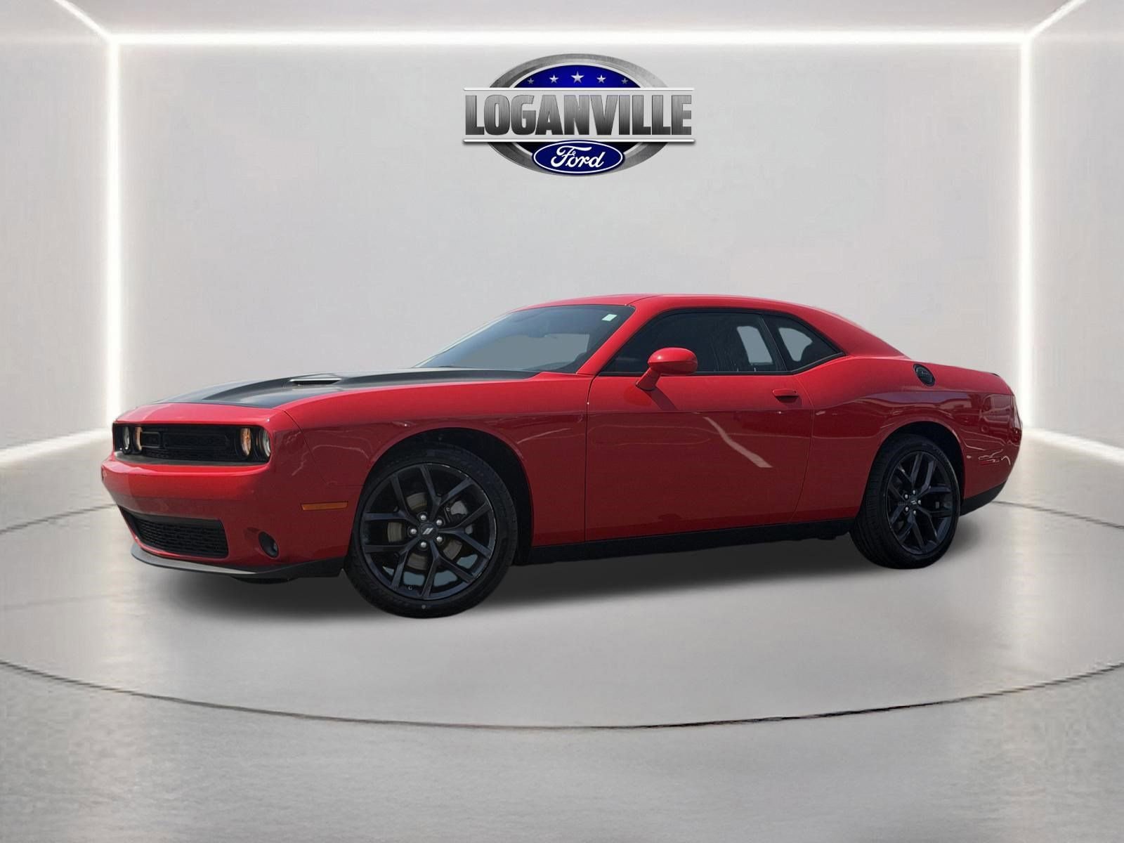 Used 2023 Dodge Challenger SXT w/ Blacktop Package image 1