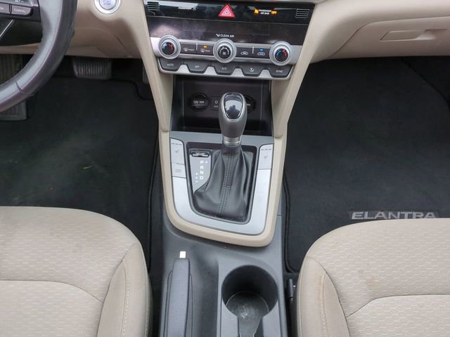 Used 2020 Hyundai Elantra Value Edition w/ Cargo Package (C1) image 18