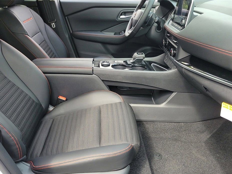 New 2026 Nissan Rogue SV w/ Rock Creek Premium Package image 19