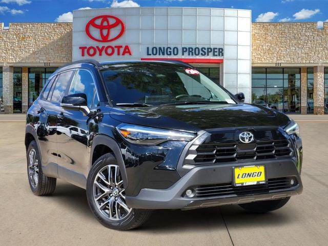 Certified 2026 Toyota Corolla Cross XLE FWD image 1