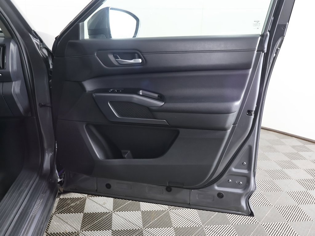 Used 2024 Nissan Pathfinder SL w/ SL Premium Package image 26