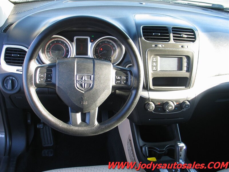 Used 2016 Dodge Journey SE AWD/4WD image 6