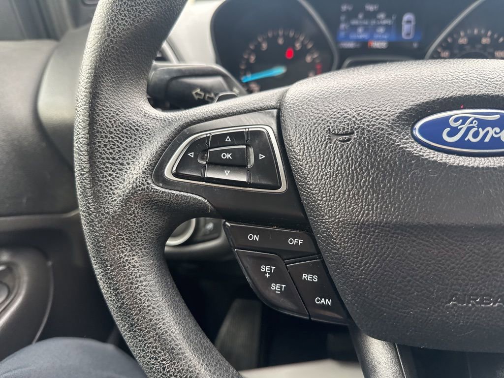 Used 2017 Ford Escape SE image 17