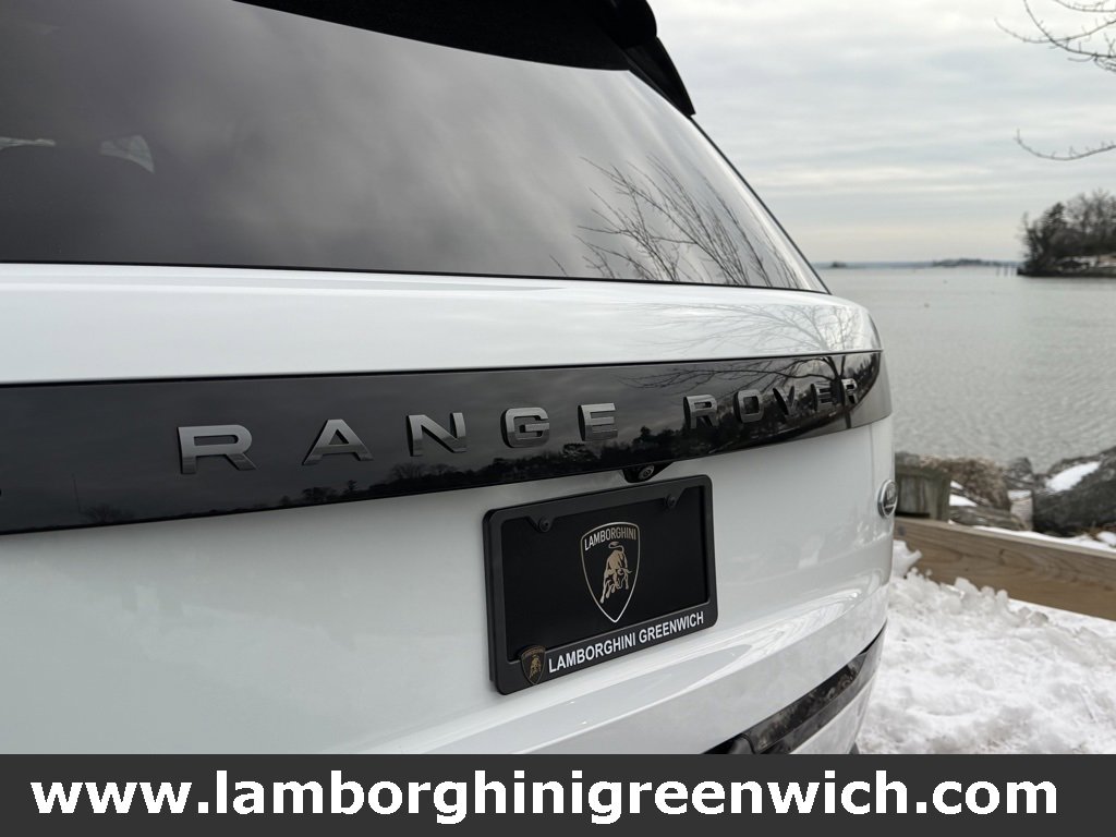 Used 2022 Land Rover Range Rover SE image 17