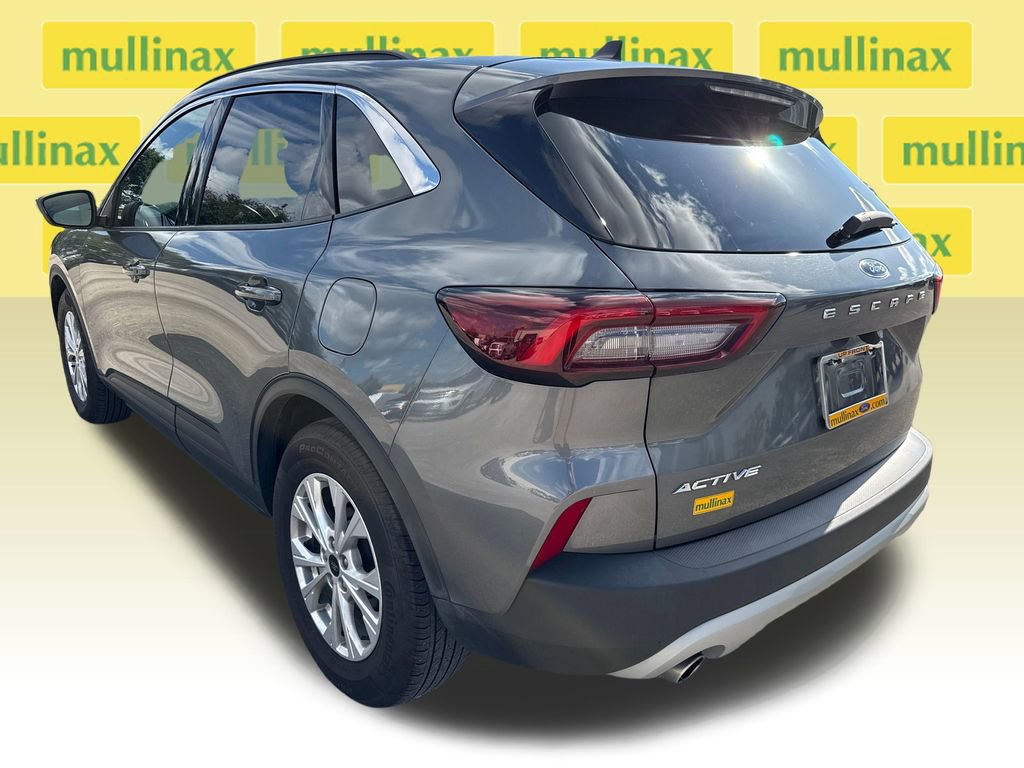 Certified 2023 Ford Escape Active w/ Cold Weather Package FWD image 10