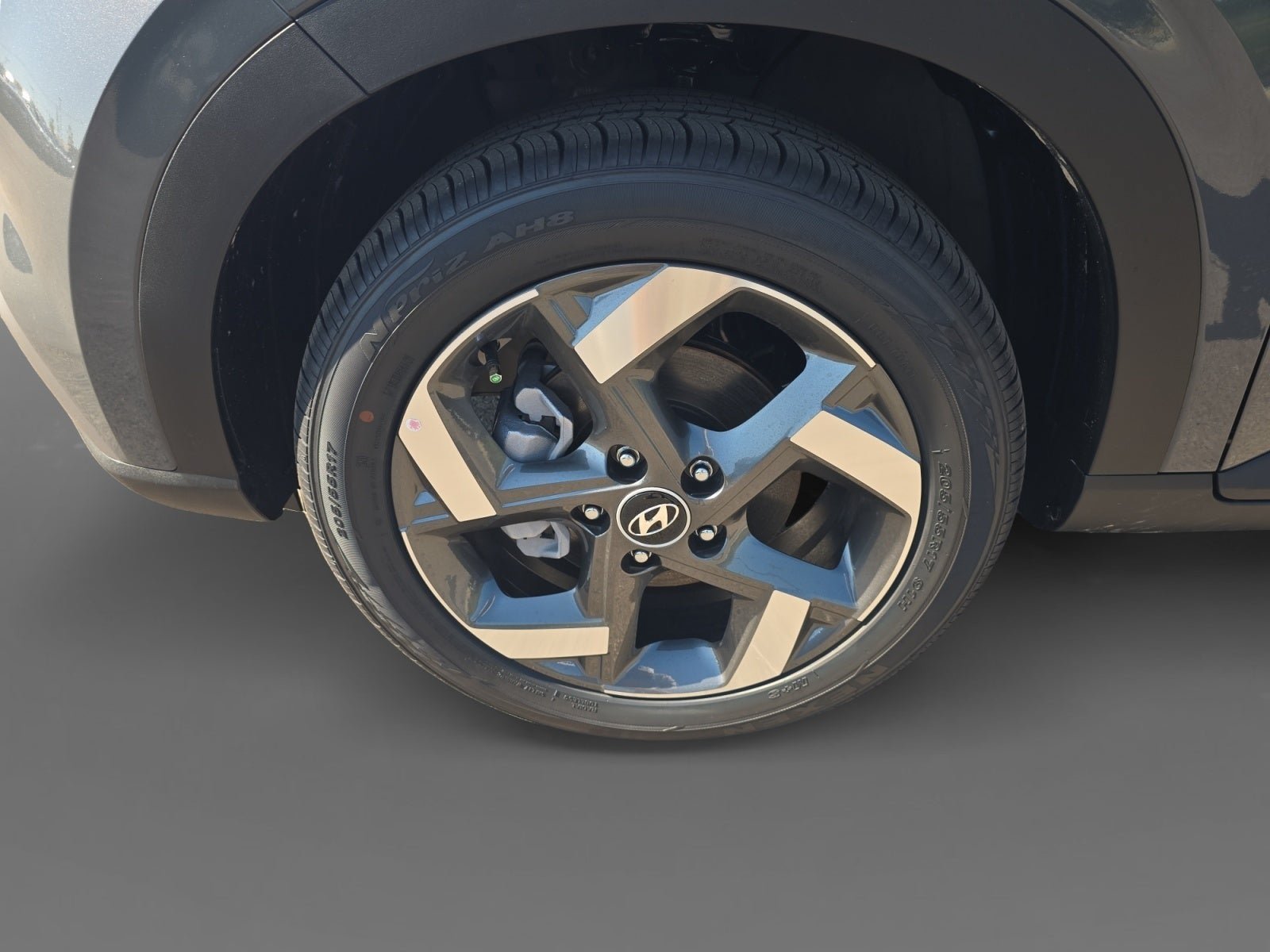 New 2026 Hyundai Venue SEL FWD image 9