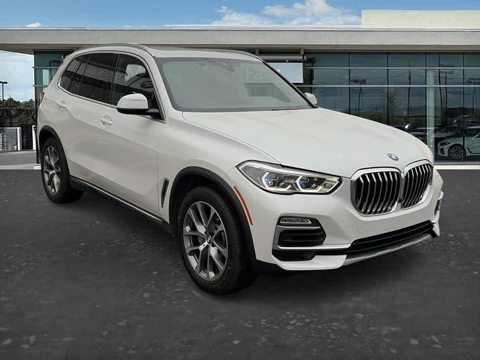 Used 2021 BMW X5 xDrive40i w/ Executive Package AWD/4WD image 25