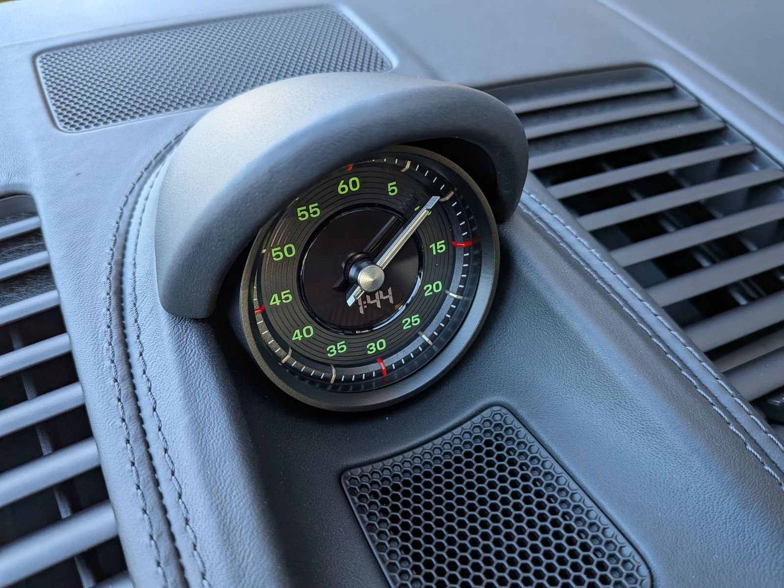 Used 2026 Porsche 911 Carrera image 20