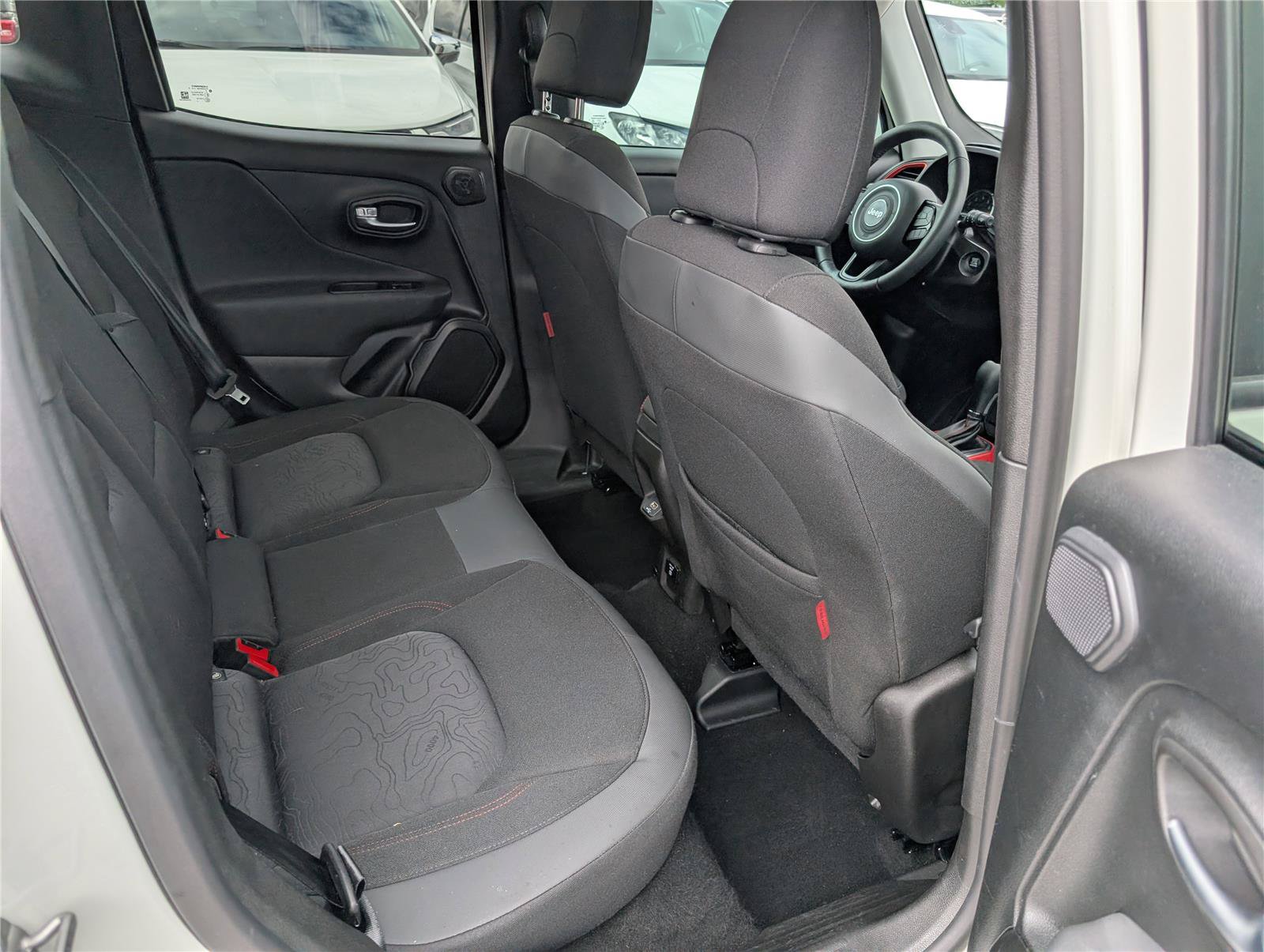 Used 2022 Jeep Renegade Trailhawk w/ Sun/Sound Group AWD/4WD image 12