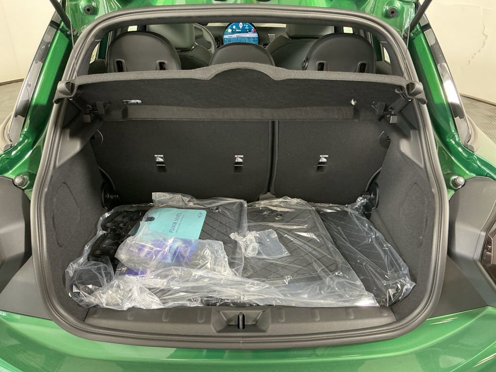 New 2026 MINI Cooper S image 29