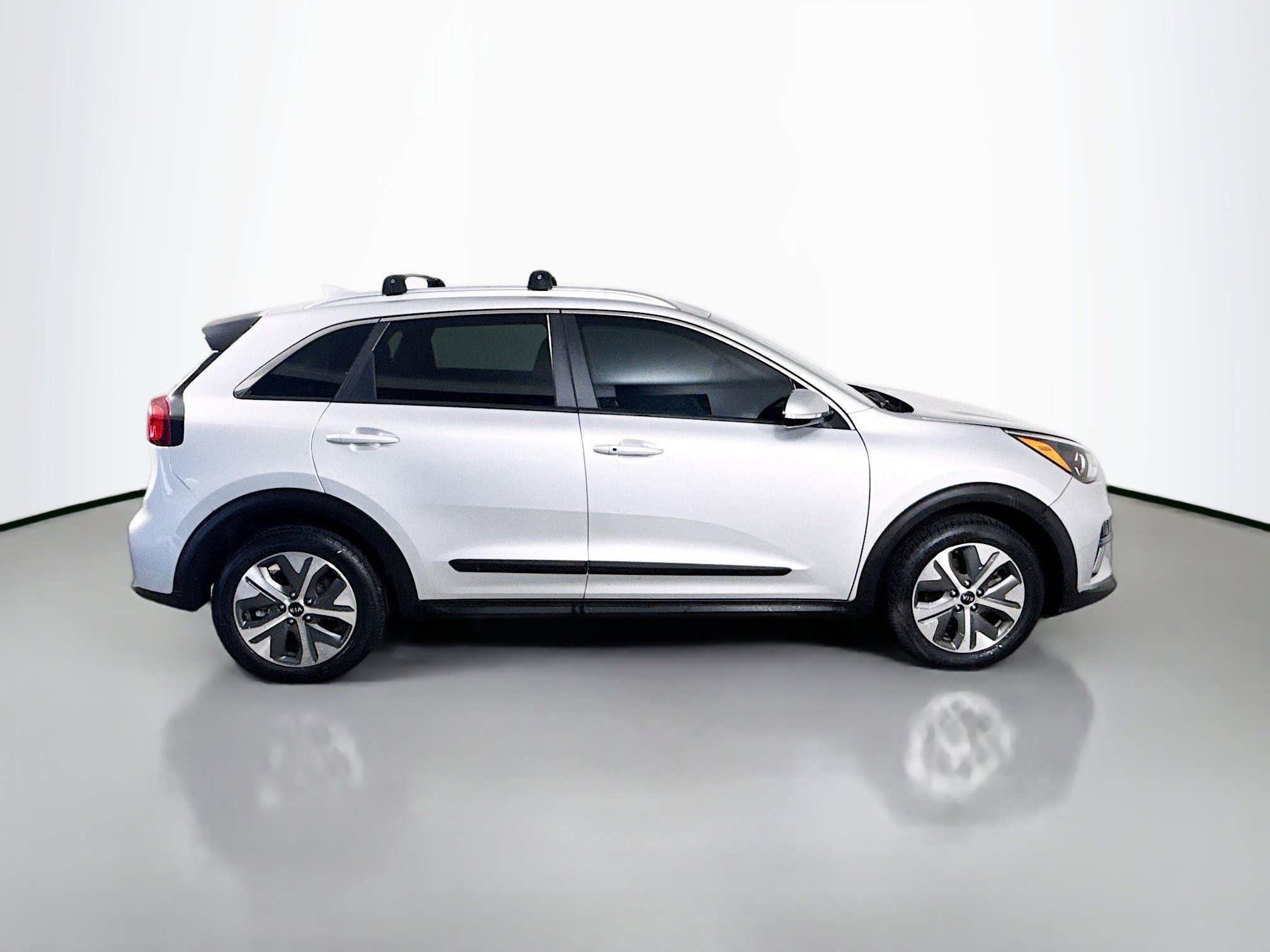 Used 2020 Kia Niro EX Premium image 11