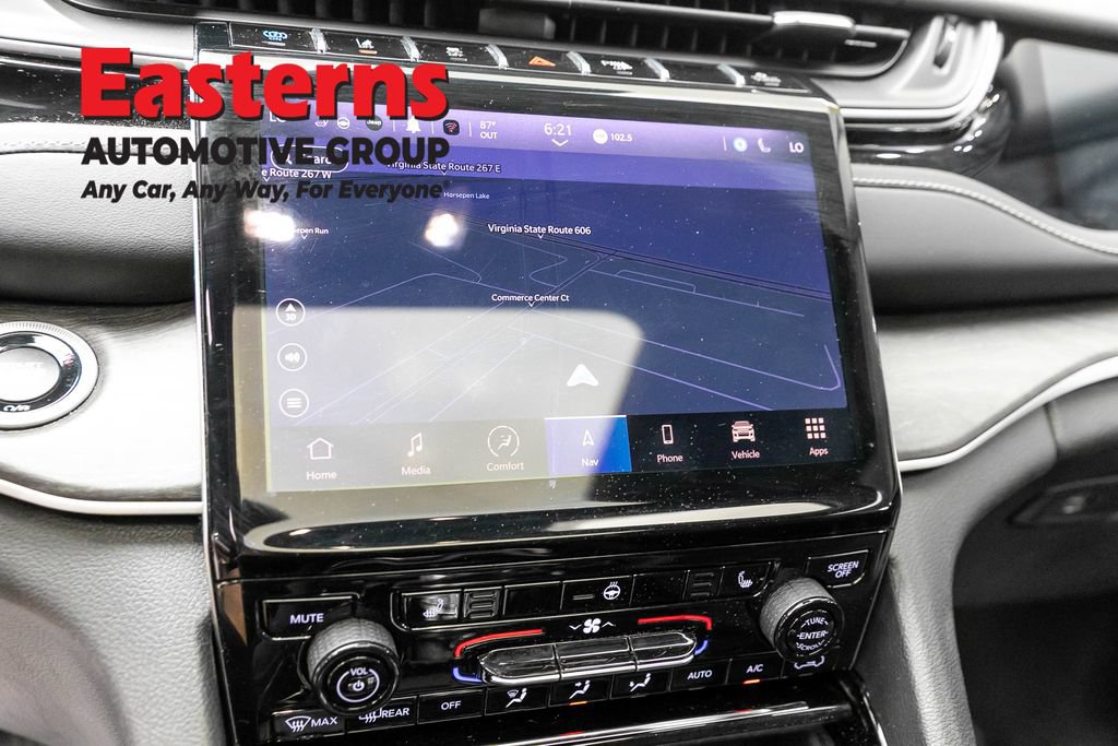 Used 2023 Jeep Grand Cherokee 4WD 4xe image 19