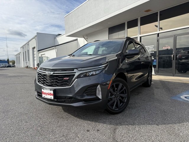 Used 2022 Chevrolet Equinox RS w/ LPO, Floor Liner Package image 7