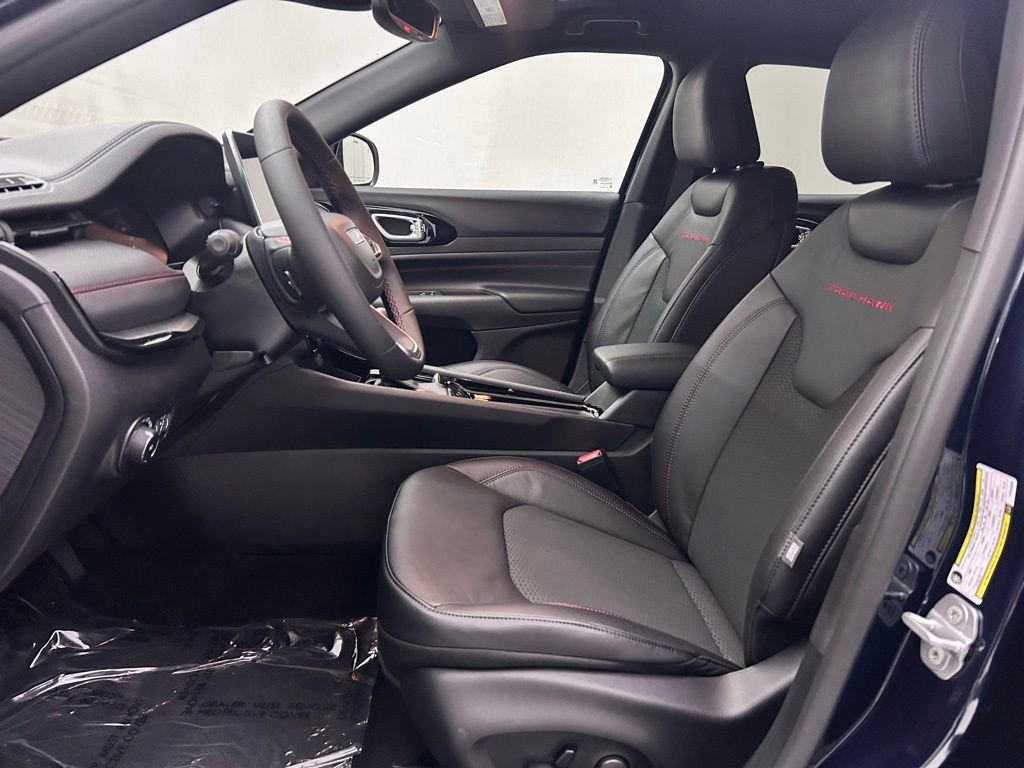 New 2026 Jeep Compass Trailhawk image 12