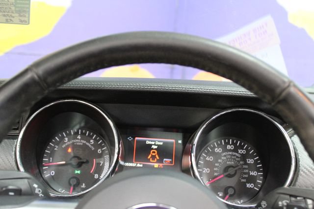 Used 2016 Ford Mustang Convertible RWD image 19