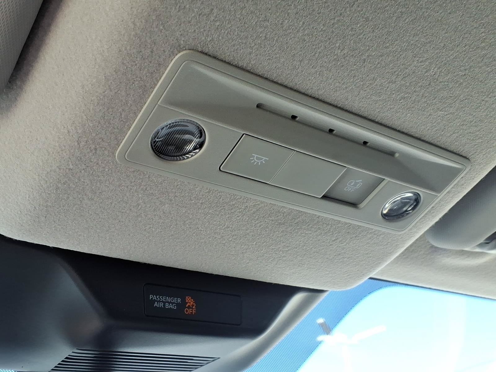 New 2027 Nissan Kicks SV AWD/4WD image 18