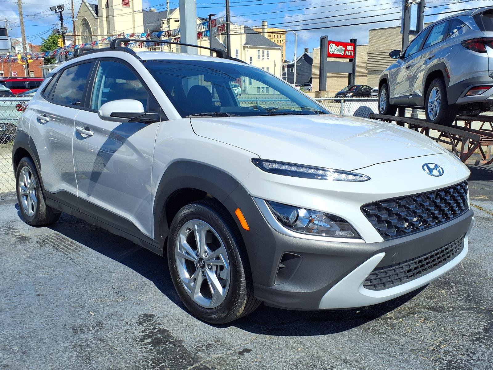 Certified 2023 Hyundai Kona SEL w/ Convenience Package AWD/4WD image 3