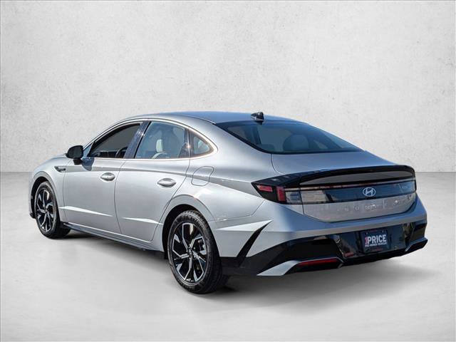 Used 2024 Hyundai Sonata SEL FWD image 8