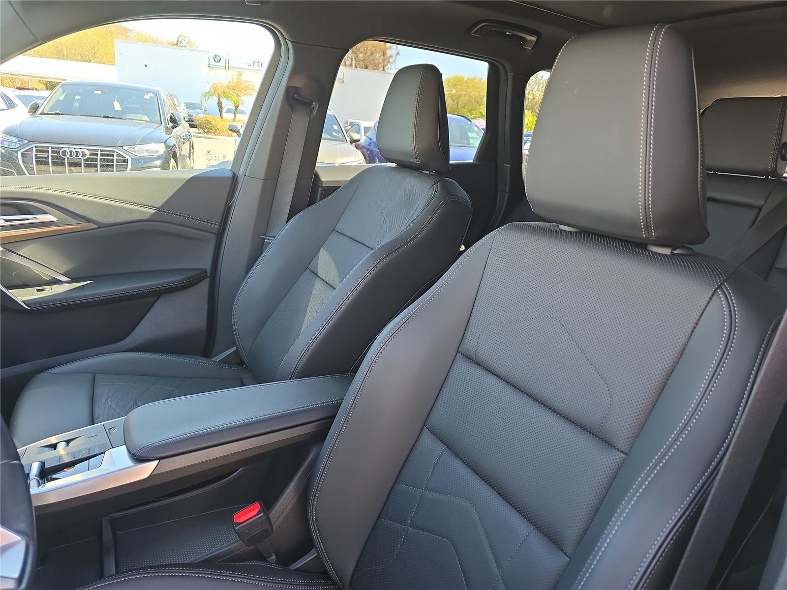 Used 2025 BMW X1 xDrive28i image 18