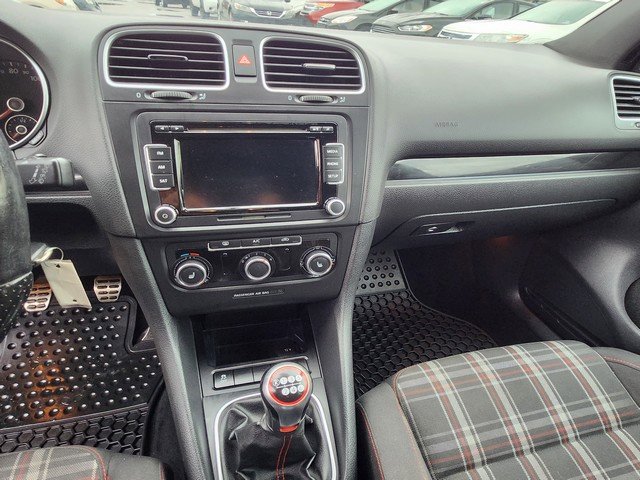 Used 2013 Volkswagen Golf 4-Door image 15