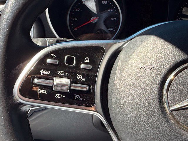 Used 2021 Mercedes-Benz GLC 300 4MATIC image 16