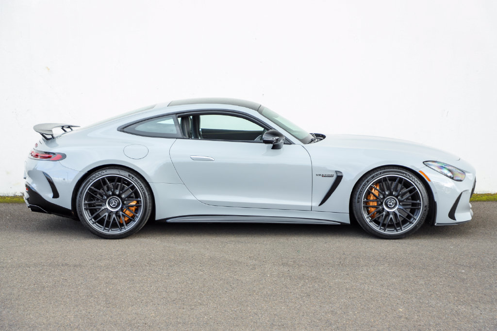 Used 2025 Mercedes-Benz AMG GT 63 S image 3