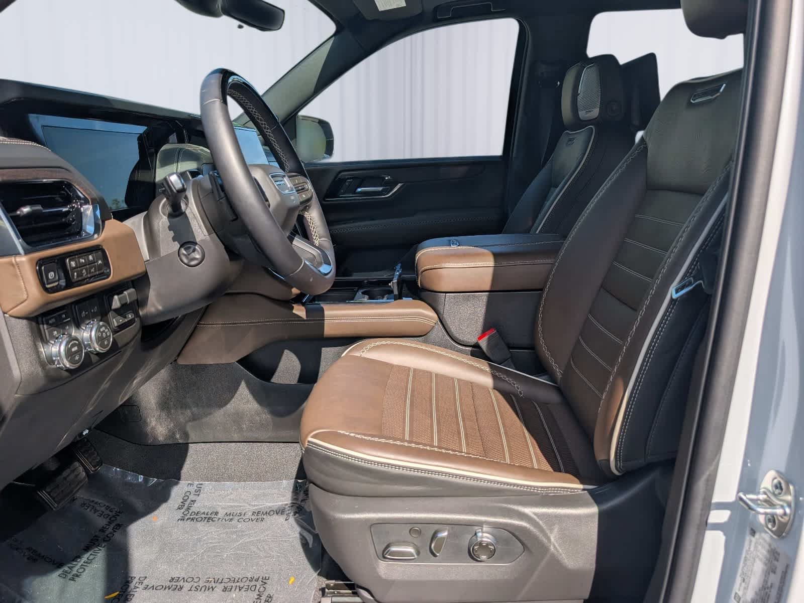Certified 2026 GMC Yukon Denali Ultimate AWD/4WD image 23