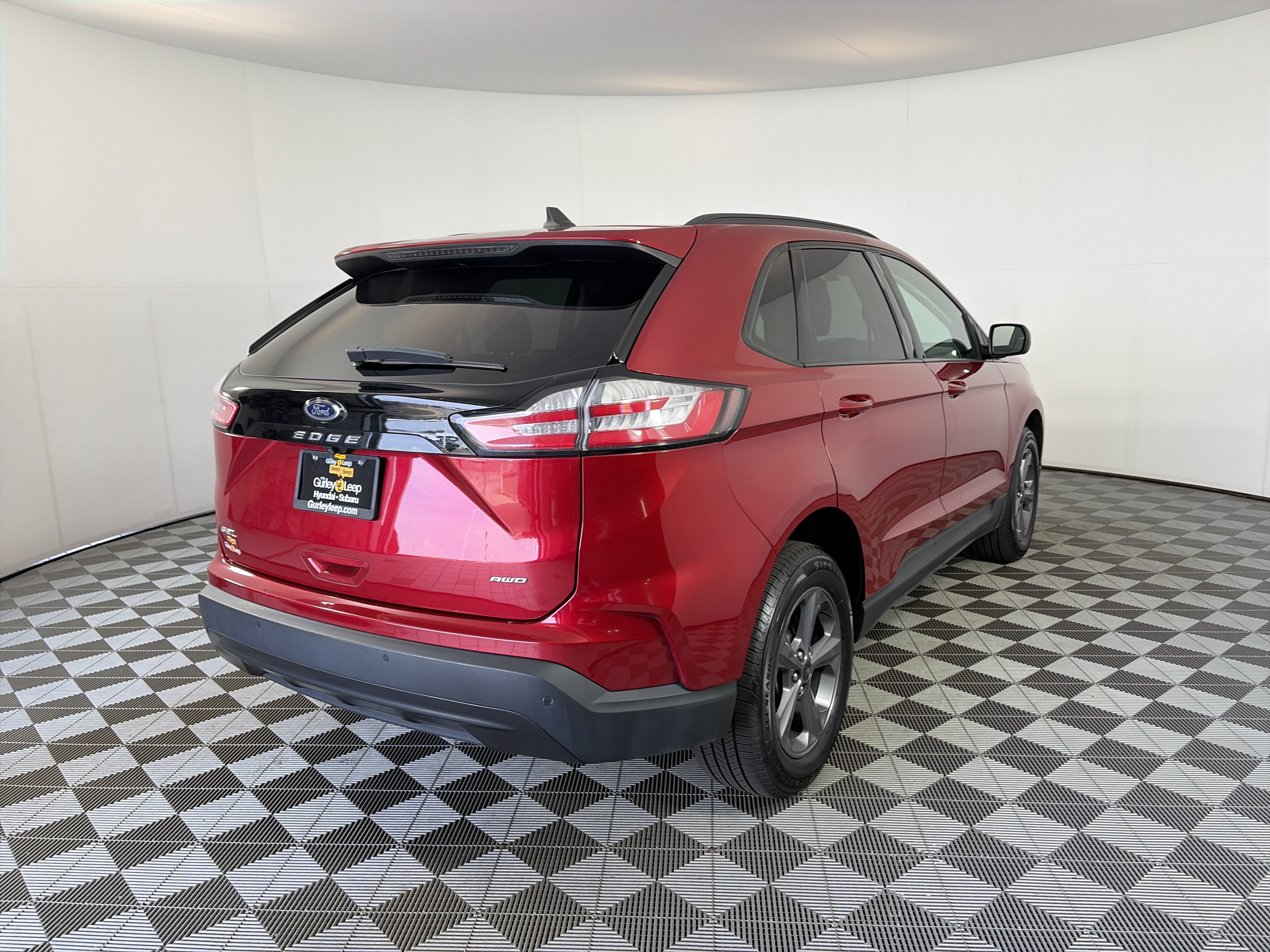 Used 2023 Ford Edge SEL w/ Sport Appearance Package AWD/4WD image 10