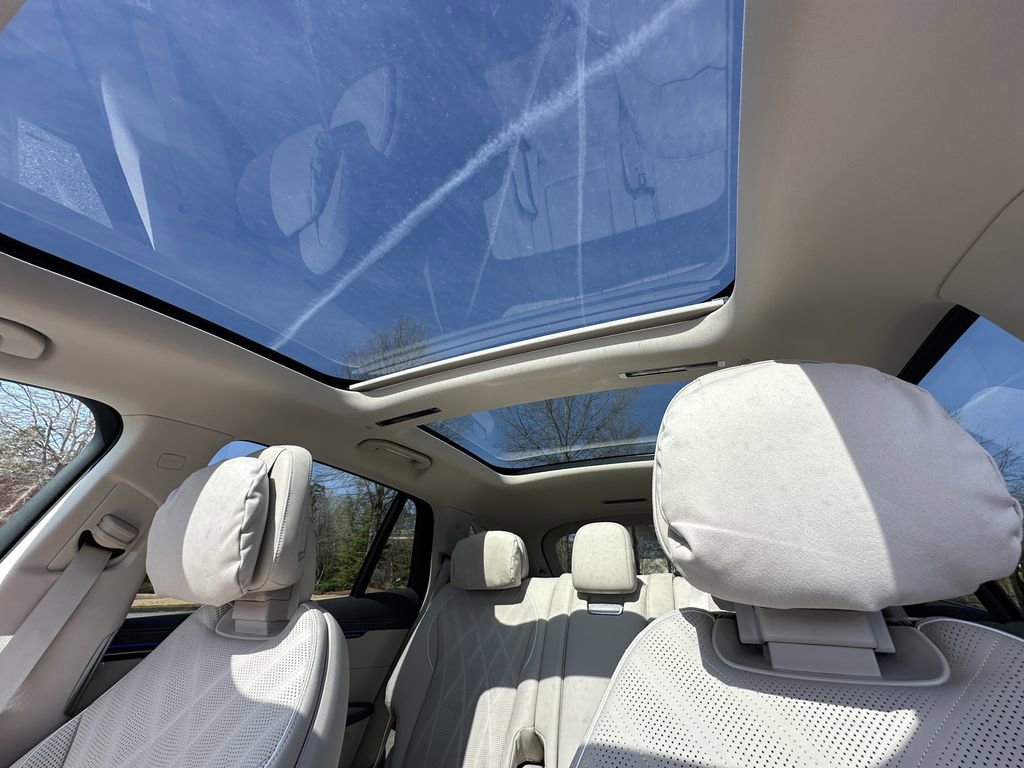 New 2026 Mercedes-Benz EQS 550 4MATIC SUV image 34