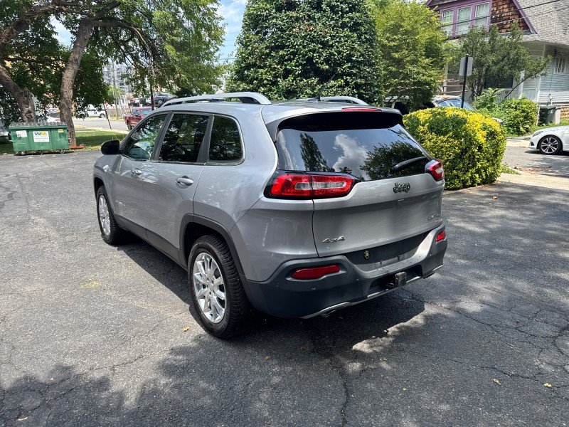 Used 2014 Jeep Cherokee Limited w/ Technology Group AWD/4WD image 4