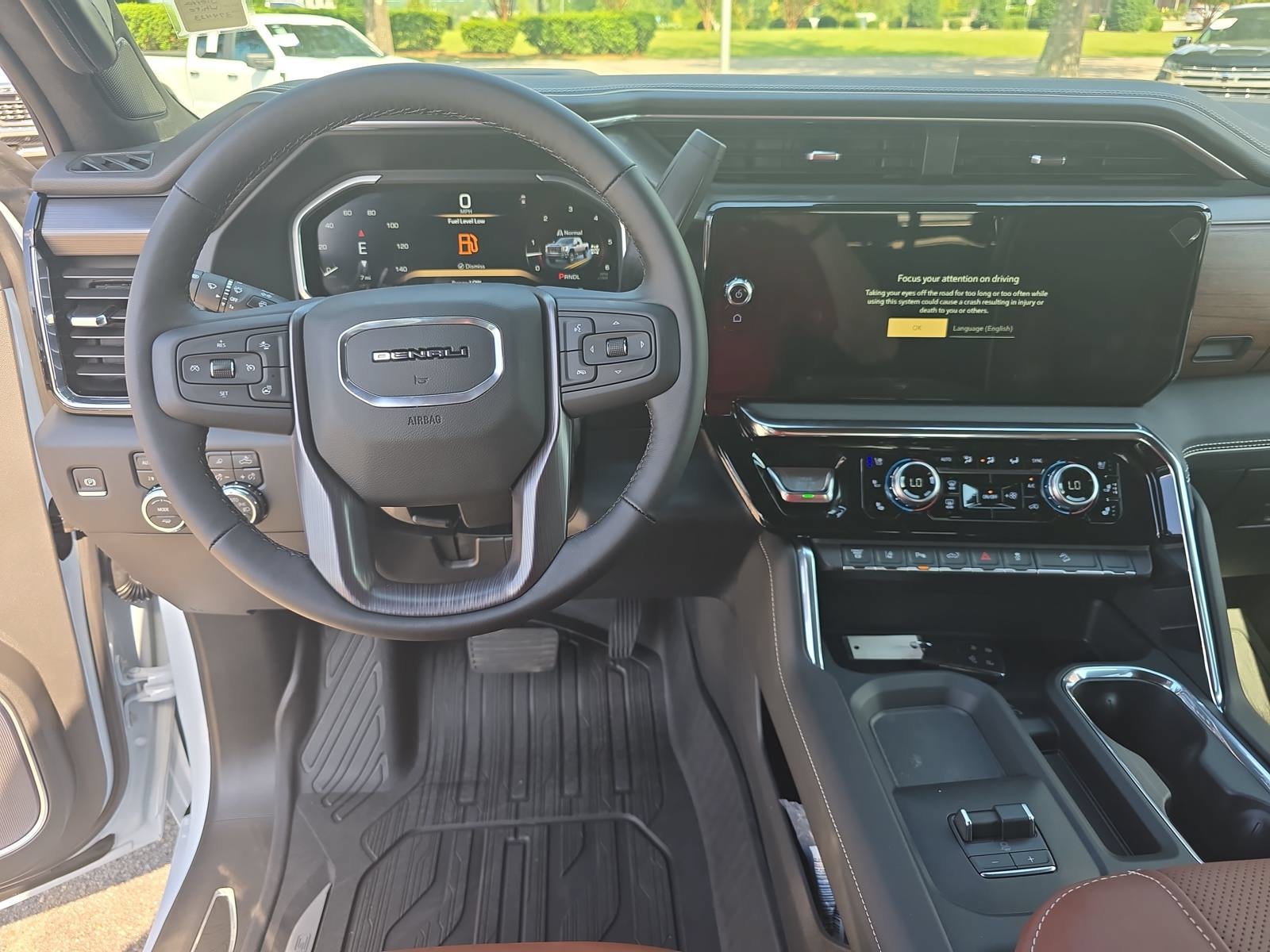 New 2026 GMC Sierra 2500 Denali Ultimate AWD/4WD image 15