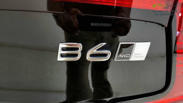 Used 2023 Volvo S90 B6 Plus AWD/4WD image 34