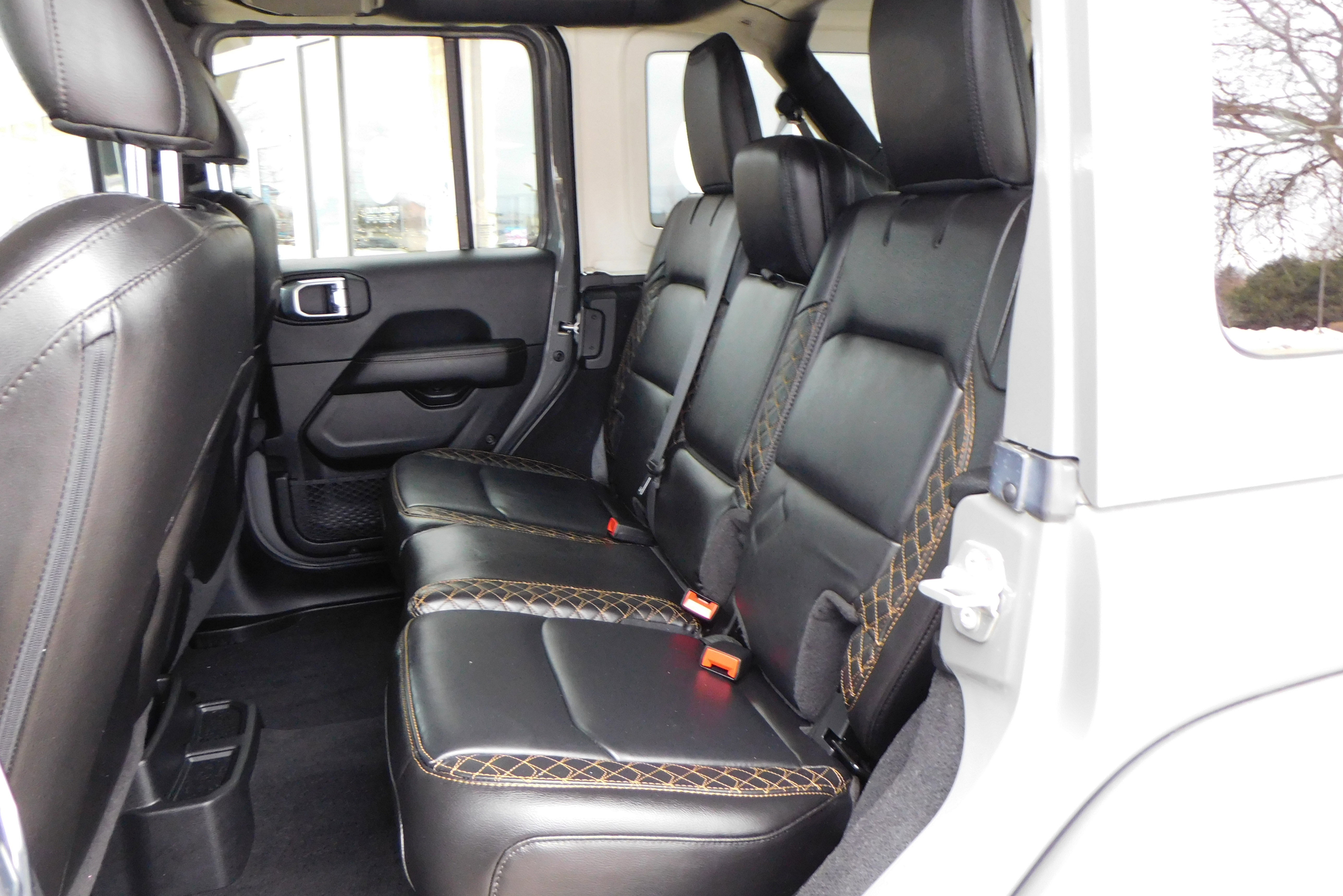 Used 2023 Jeep Wrangler High Altitude image 30