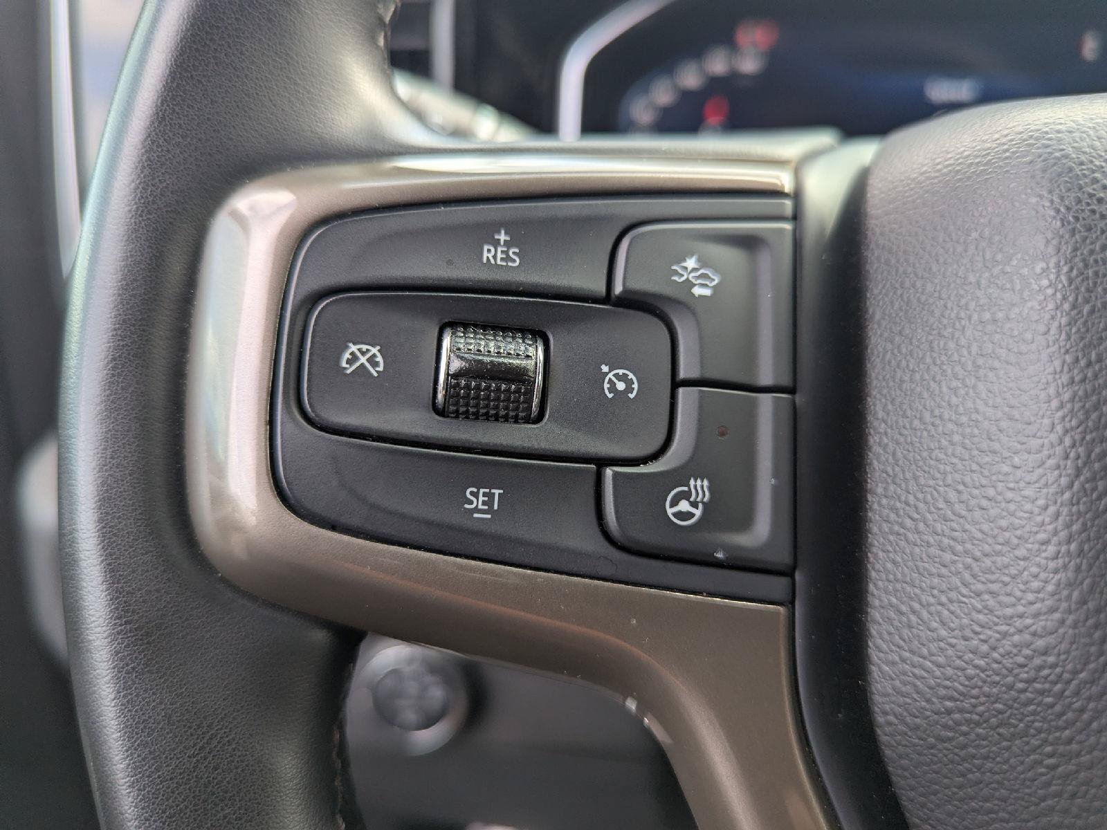 Used 2024 Chevrolet Silverado 2500 High Country w/ Technology Package AWD/4WD image 23