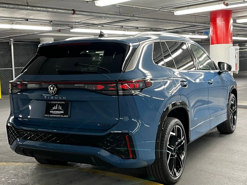New 2026 Volkswagen Tiguan SEL R-Line image 6