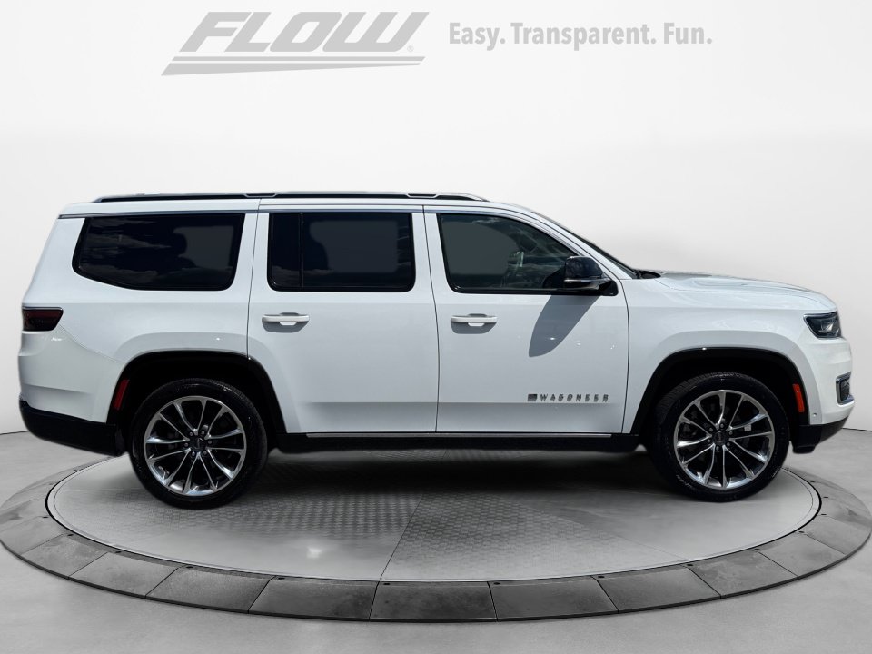 Used 2023 Jeep Wagoneer Series III w/ Premium Group I AWD/4WD image 10