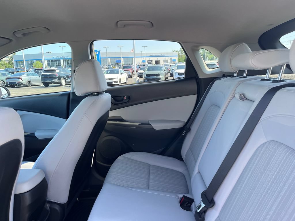 Used 2023 Hyundai Kona SEL AWD/4WD image 19