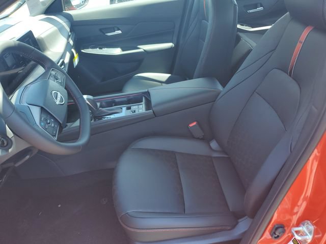 New 2026 Nissan Sentra SR w/ SR Premium Package FWD image 20