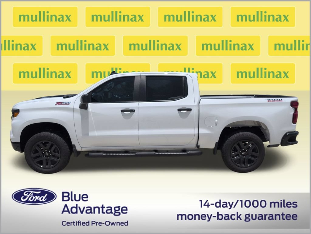 Used 2025 Chevrolet Silverado 1500 Custom Trail Boss w/ Turbomax Blackout Package AWD/4WD image 10