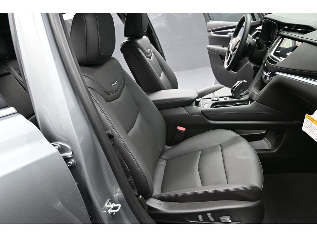 New 2026 Cadillac XT5 Premium Luxury AWD/4WD image 24