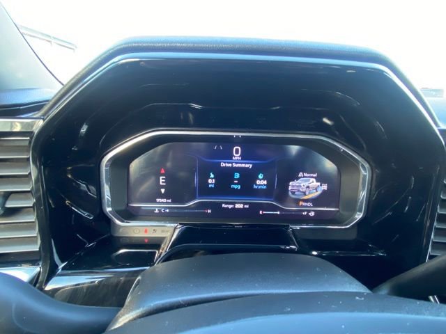 Used 2025 Chevrolet Silverado 2500 LTZ AWD/4WD image 12