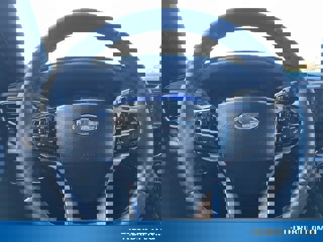 Used 2022 Ford Explorer Platinum w/ Equipment Group 601A image 27