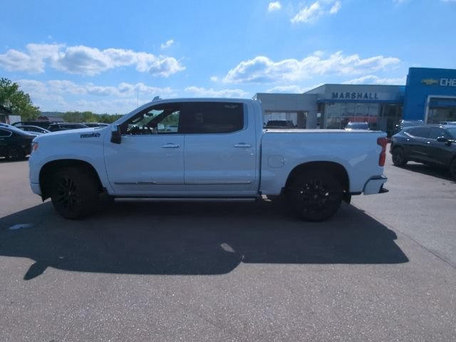 Used 2026 Chevrolet Silverado 1500 High Country AWD/4WD image 36