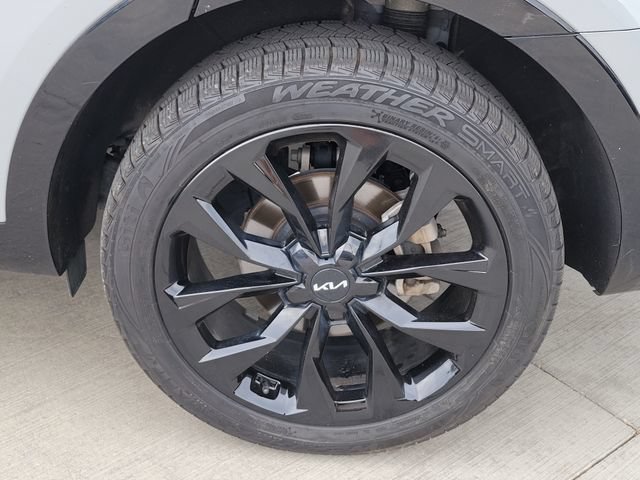 Certified 2023 Kia Sorento SX AWD/4WD image 22