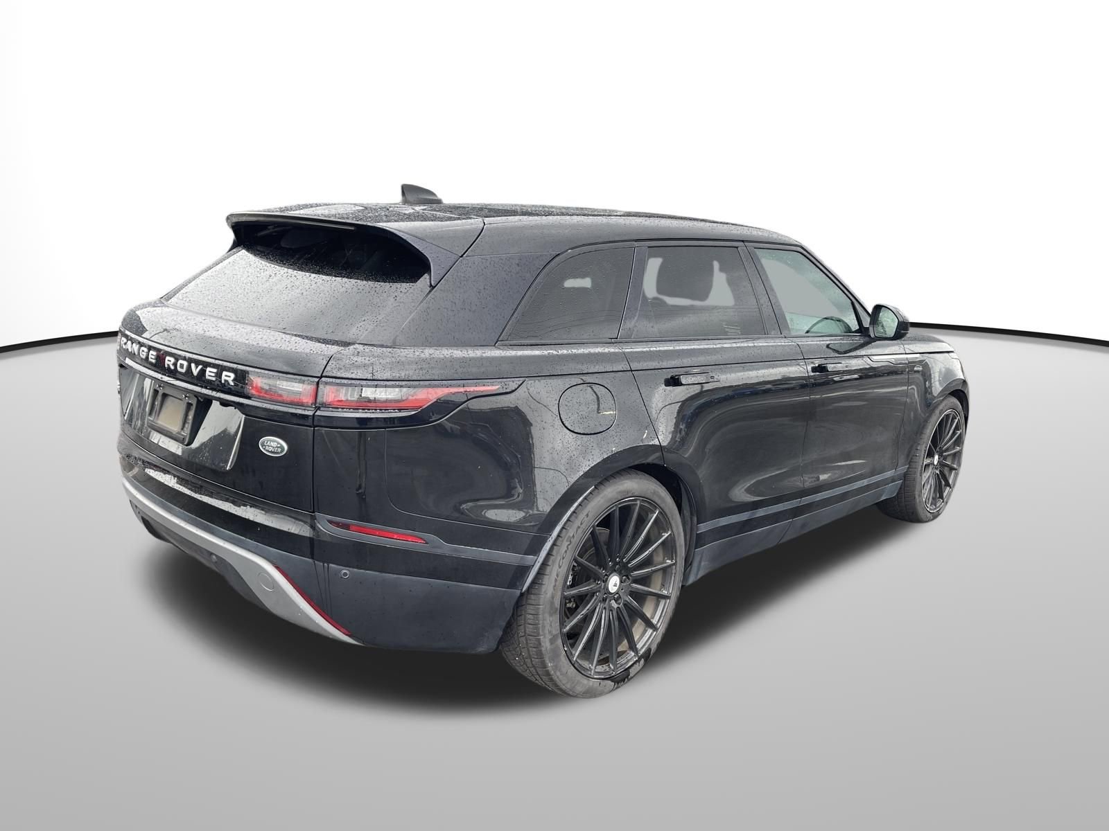 Used 2018 Land Rover Range Rover Velar S image 7
