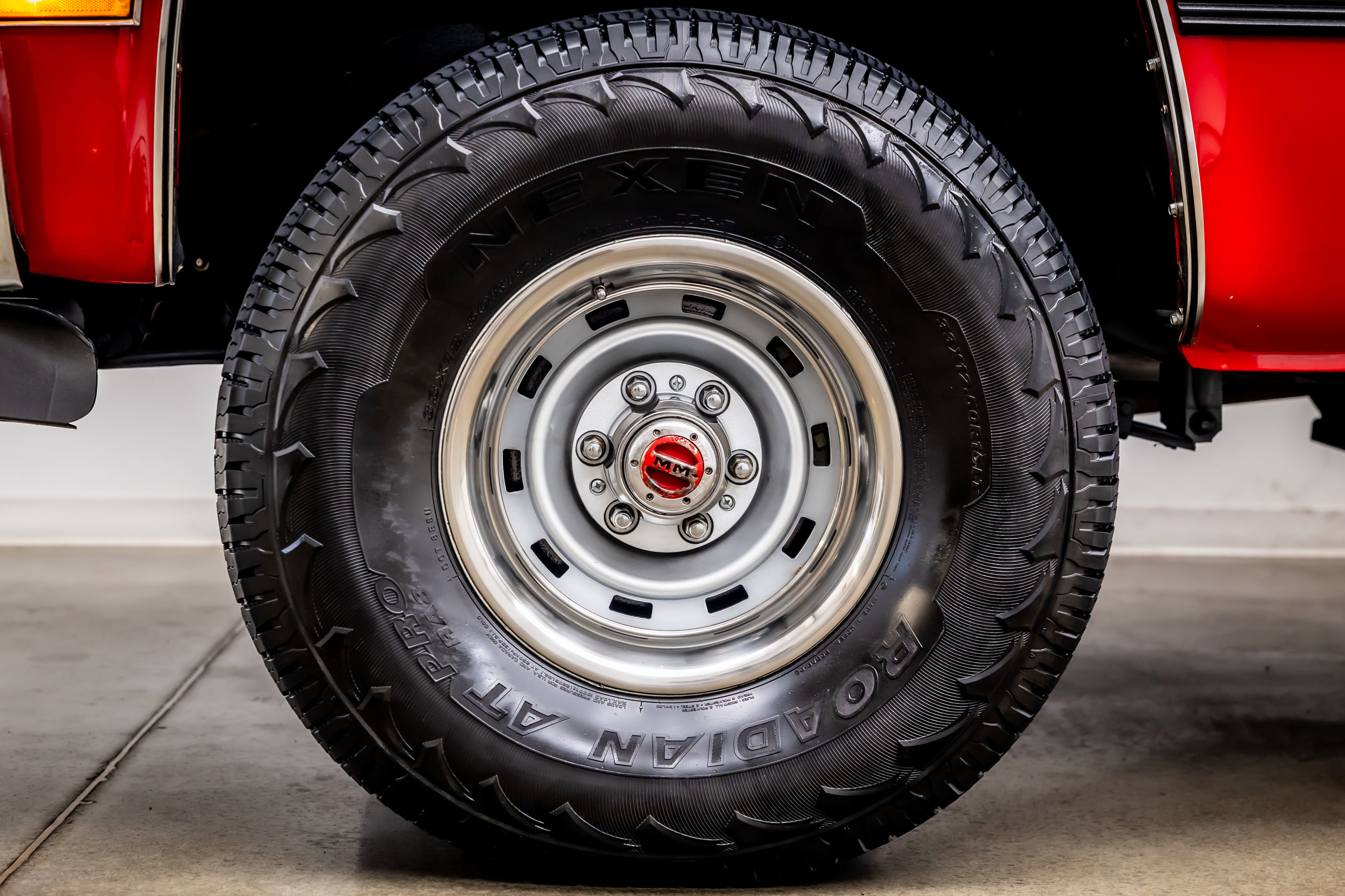 Used 1989 GMC Jimmy 4WD image 32