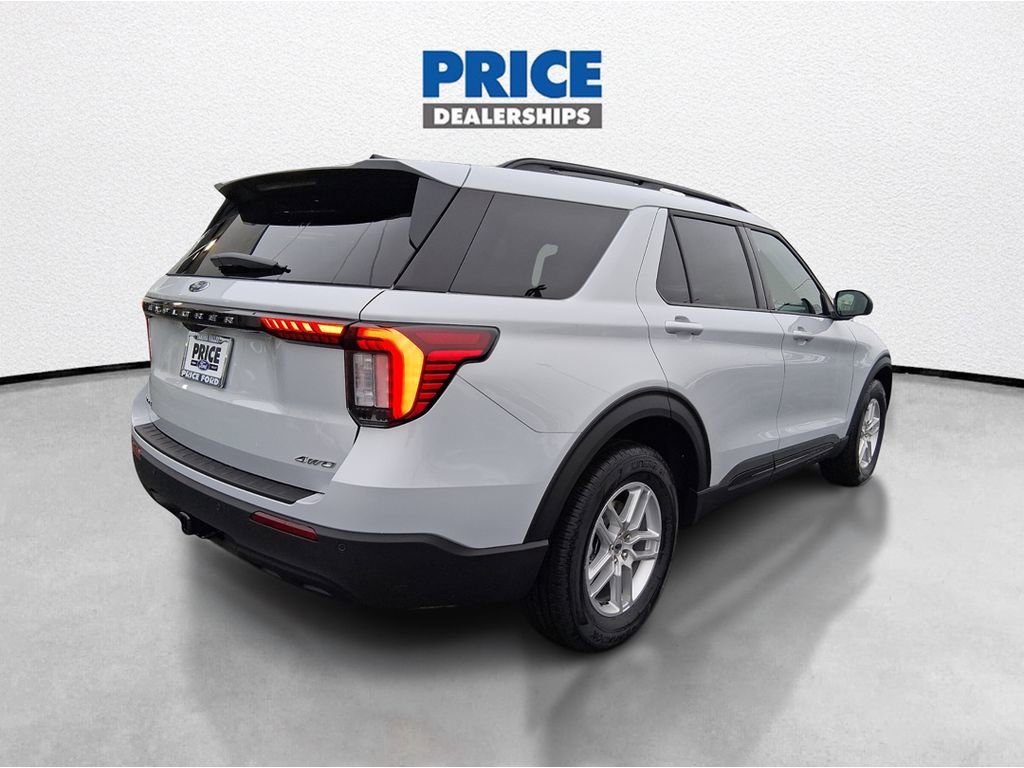 New 2026 Ford Explorer Active image 28